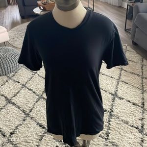 Black Everlane T